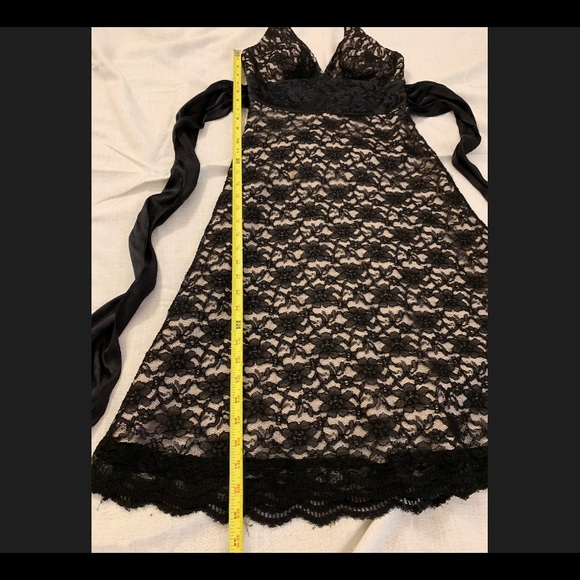 Gorgeous White House Black Market Cocktail Dress - Picture 6 of 7